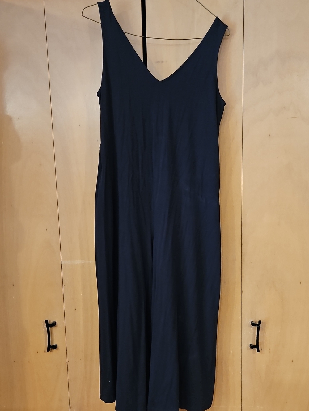 AnyBody Minimal Black V-Neck Sleeveless Midi Jumpsuit